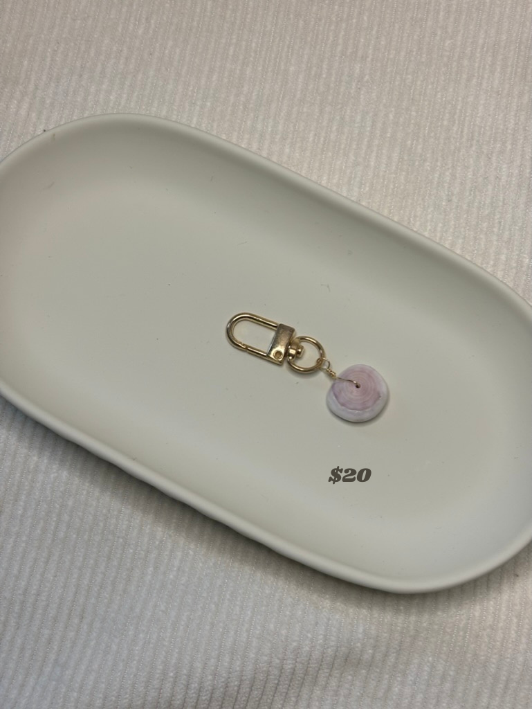 Gold Puka Shell Keychain