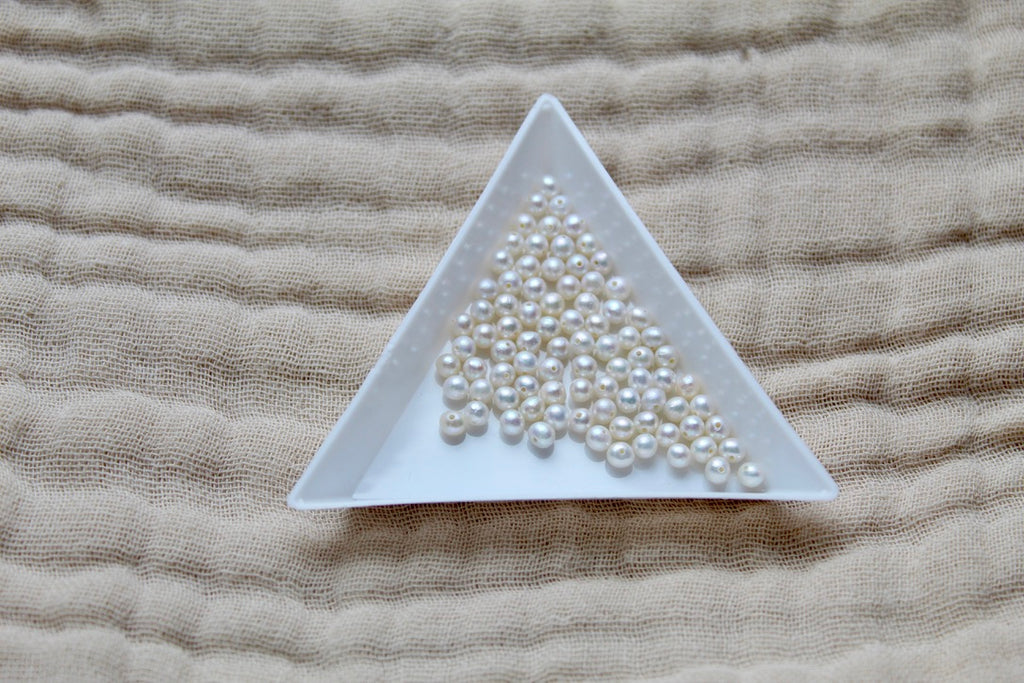 Gold/Silver Plated Pearl Wavy Bangle Bracelet