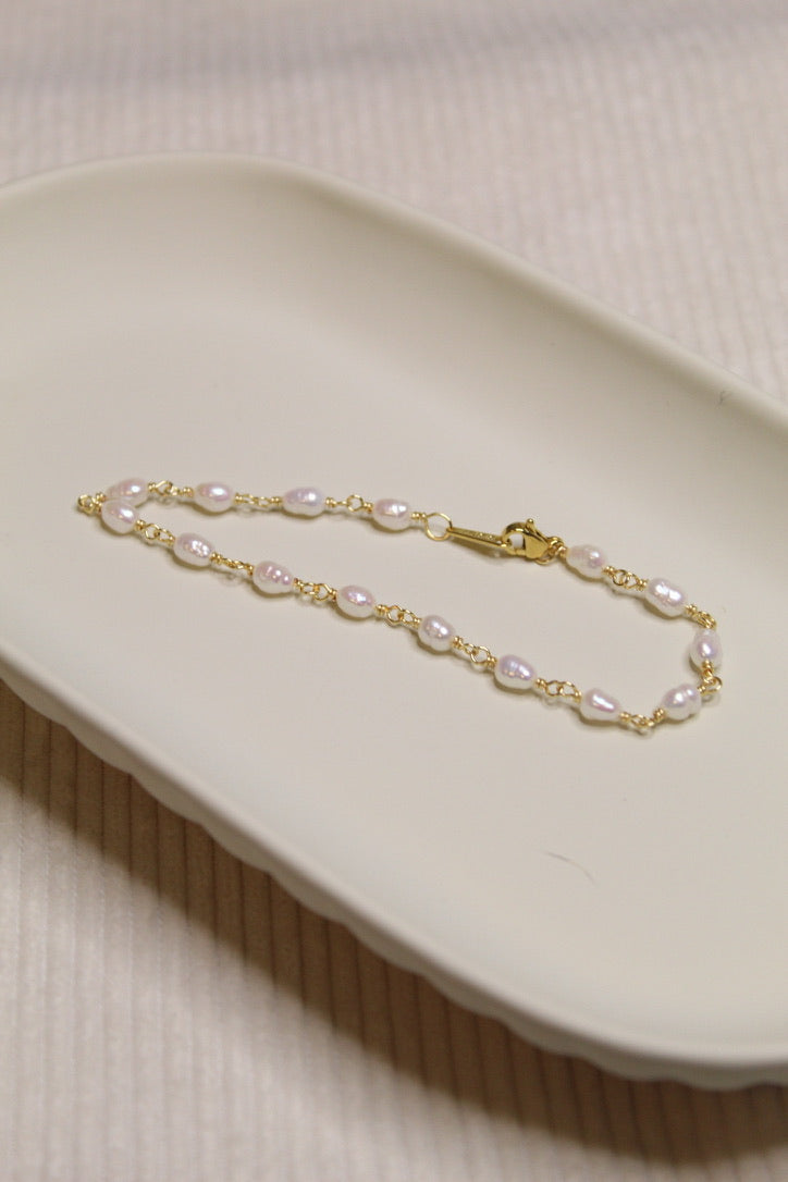 Plated Pearl Link Bracelet