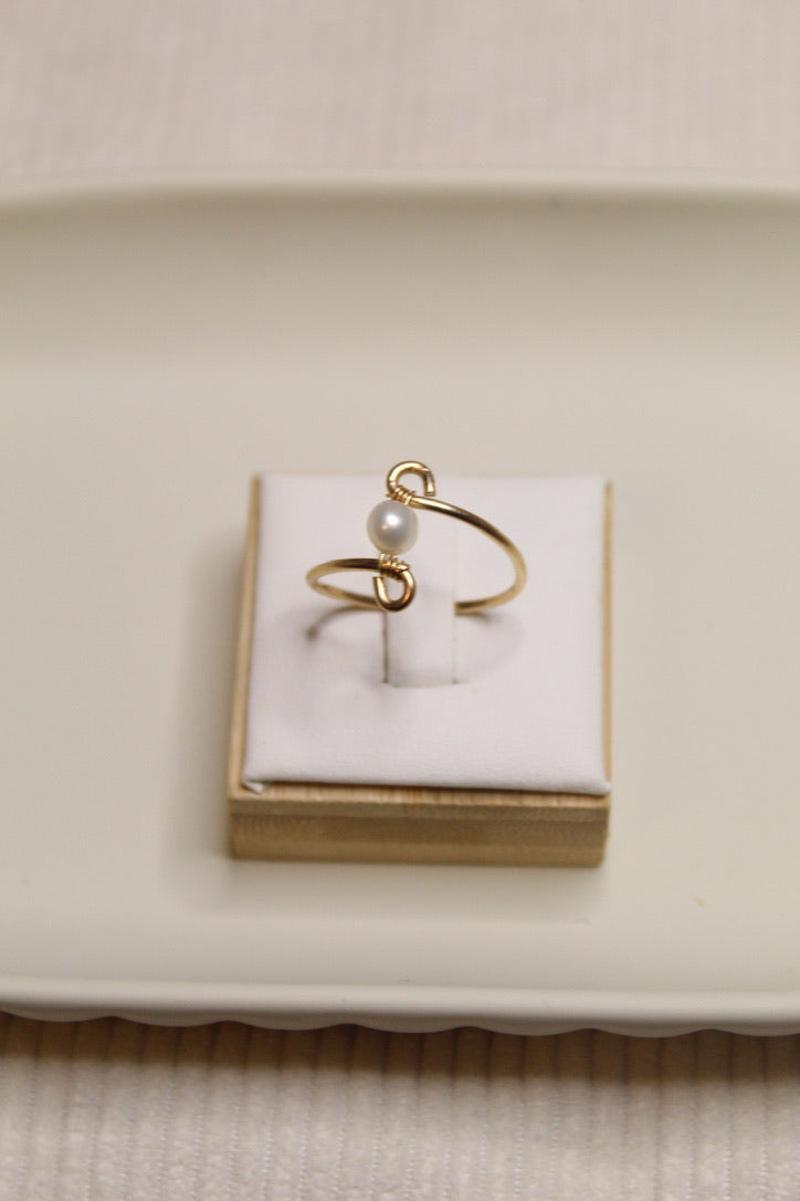 Gold/Silver Plated Pearl Spiral Ring