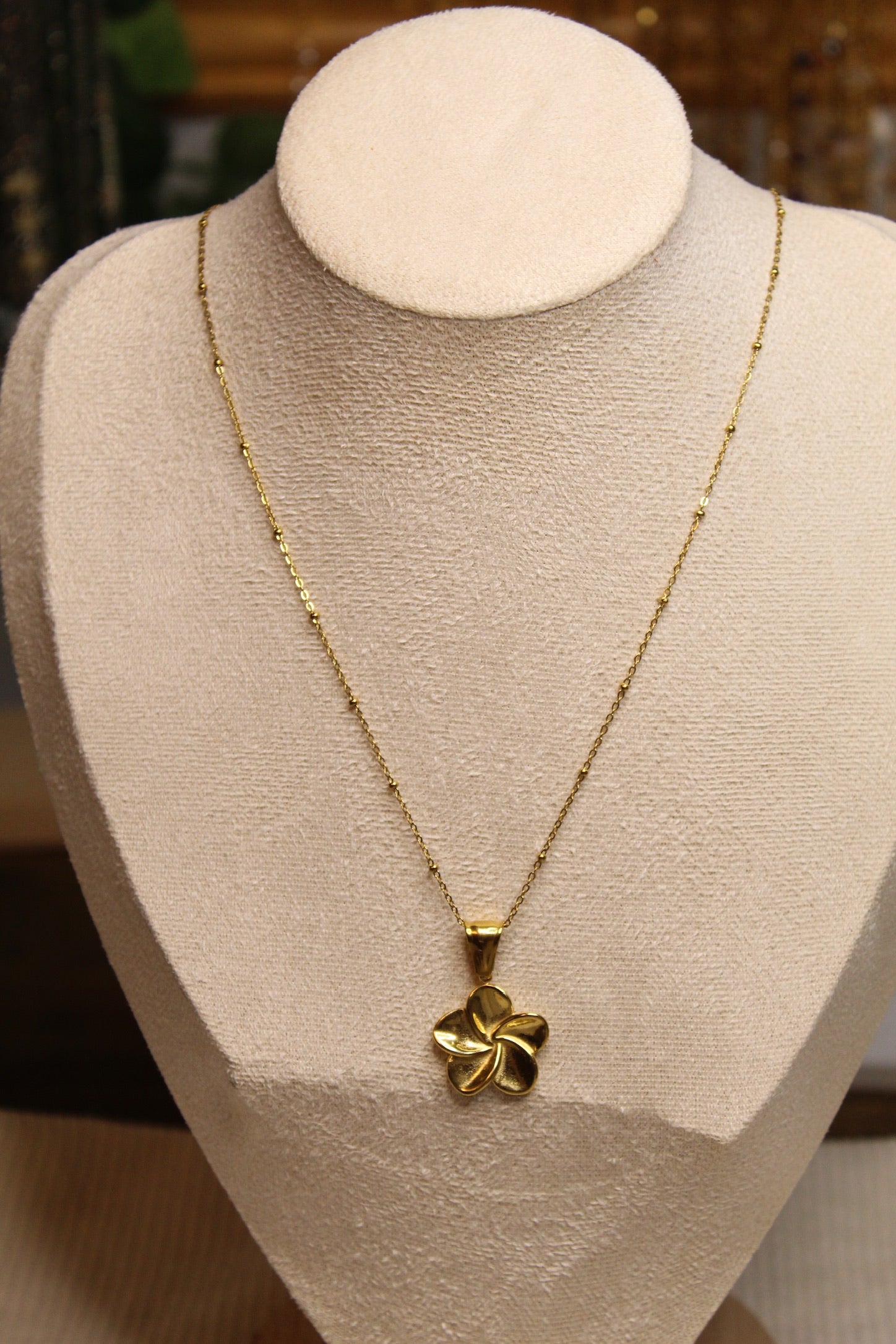 Gold Plated Pendant Necklace