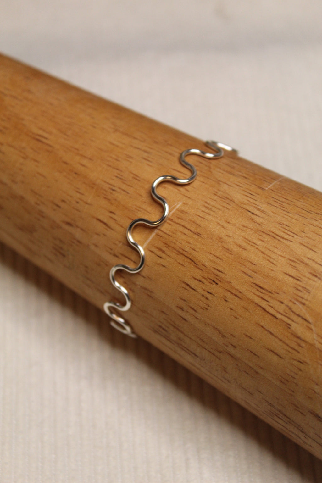 Gold/Silver Plated Wavy Bangle Bracelet