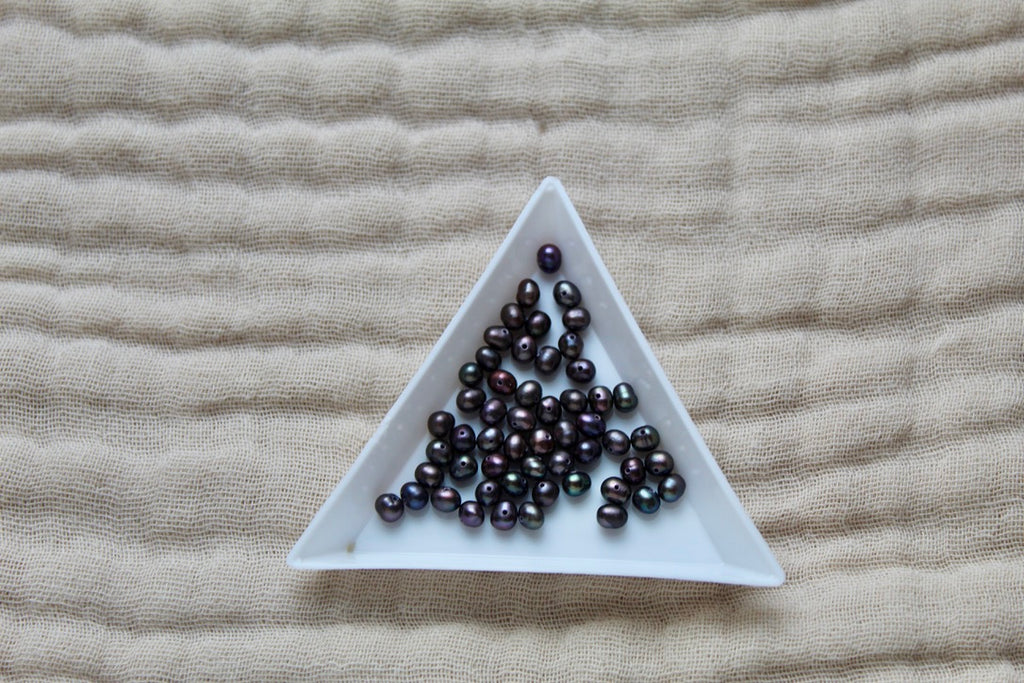 Gold/Silver Plated Pearl Wavy Bangle Bracelet