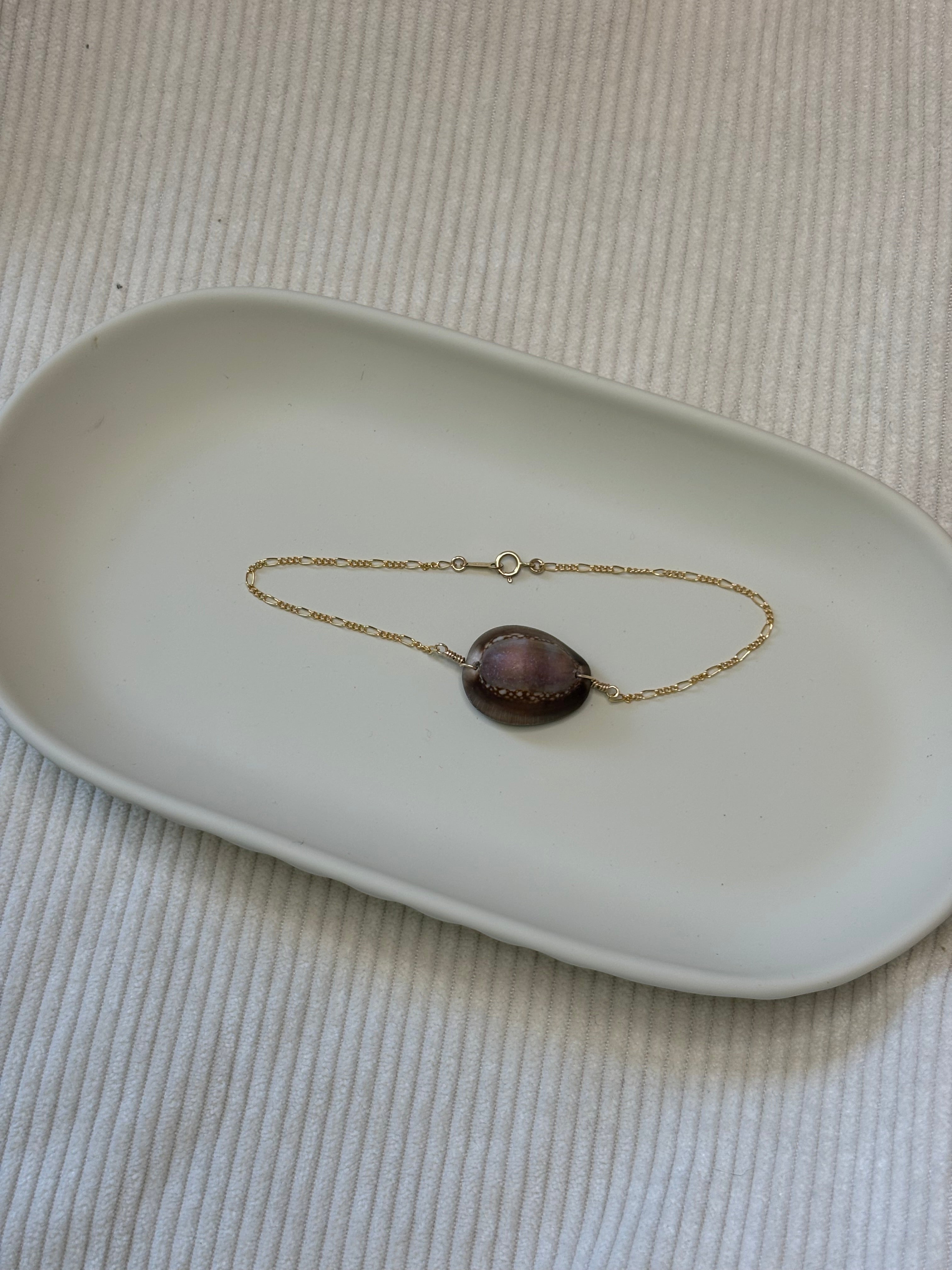 Gold-Filled Cowrie Shell Chain Bracelet
