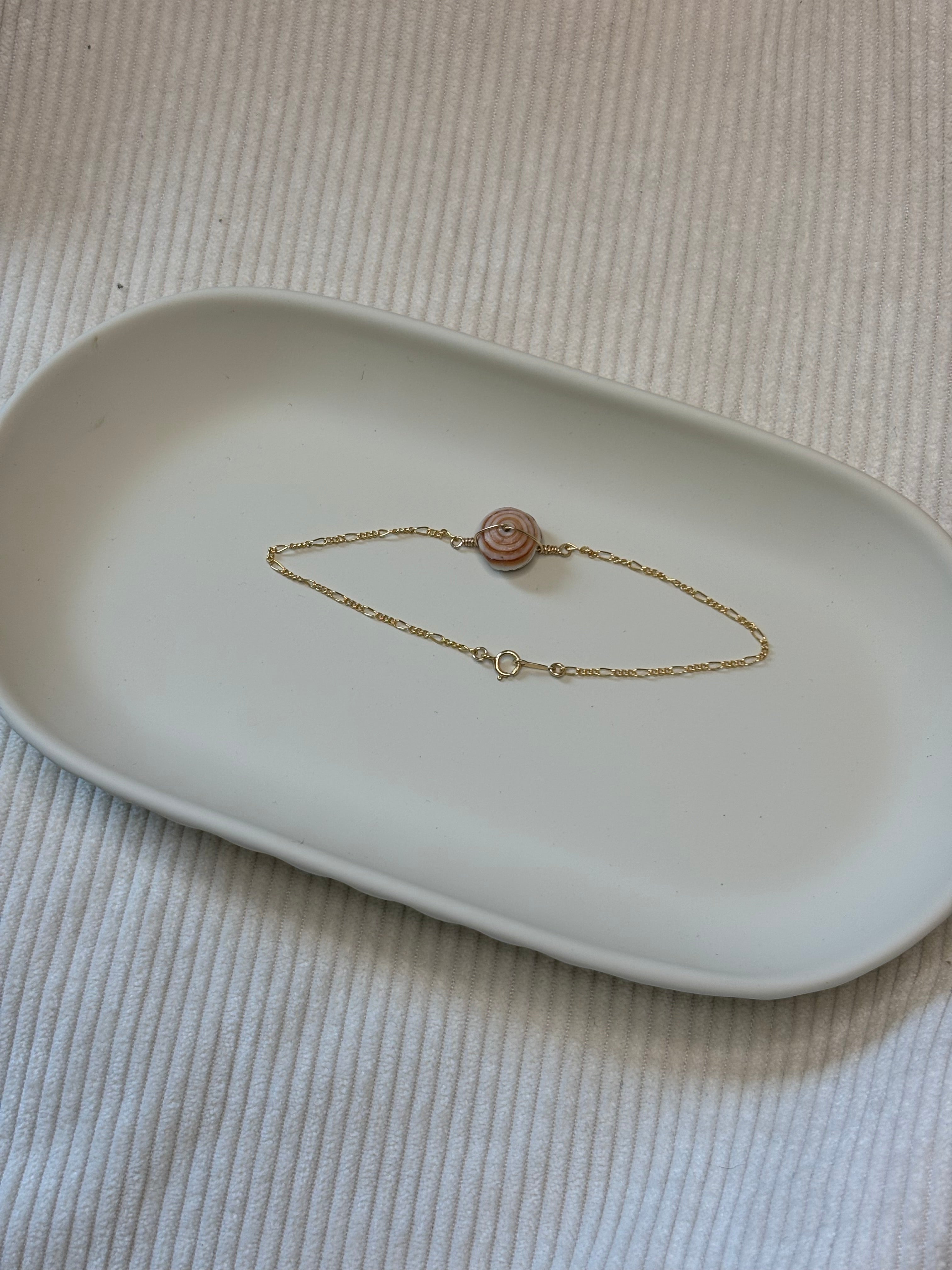 Gold-Filled Puka Shell Chain Bracelet