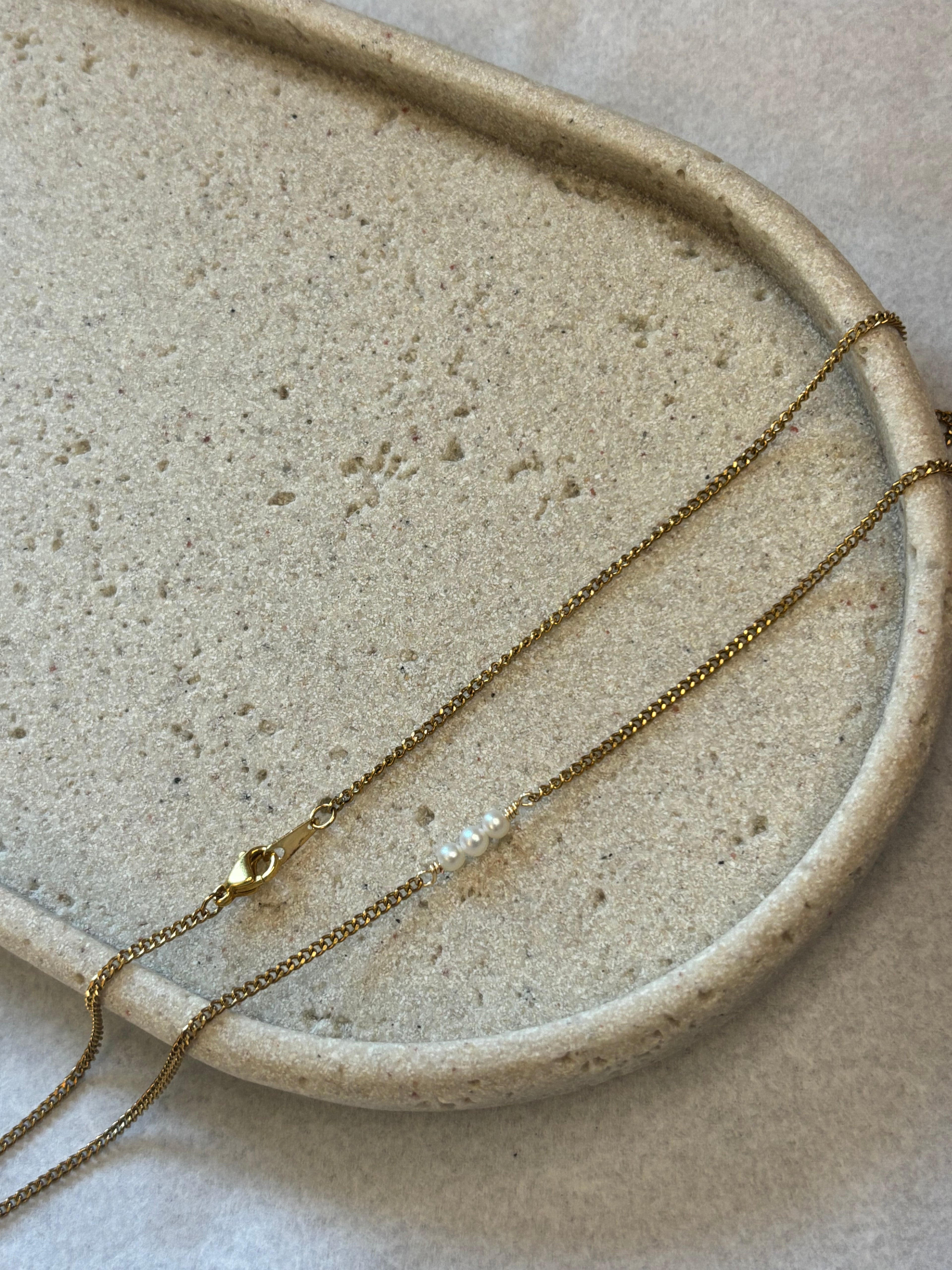 Gold-Plated Freshwater Pearl Curb Chain Necklace
