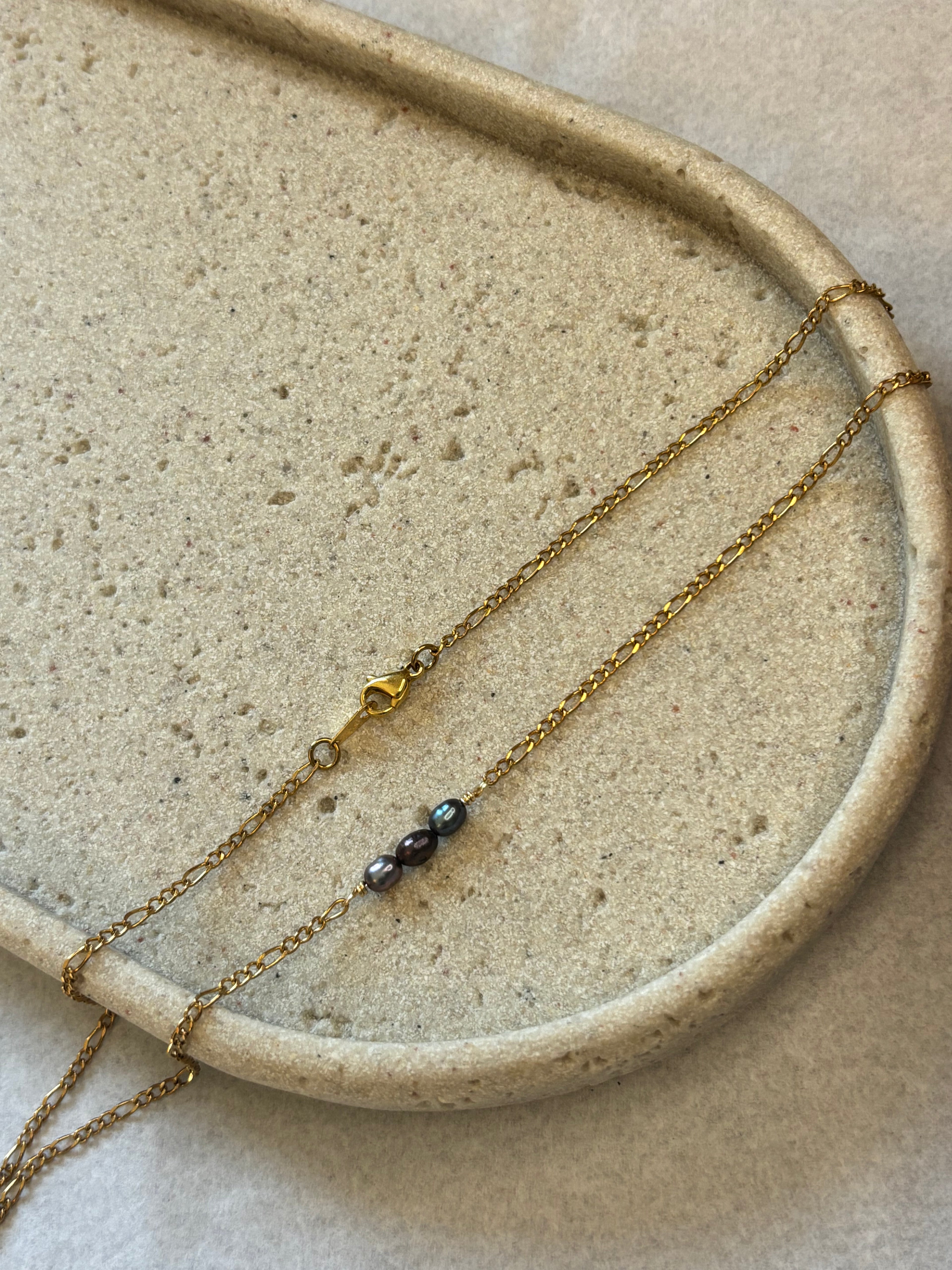 Gold-Plated Freshwater Pearl Figaro Chain Necklace