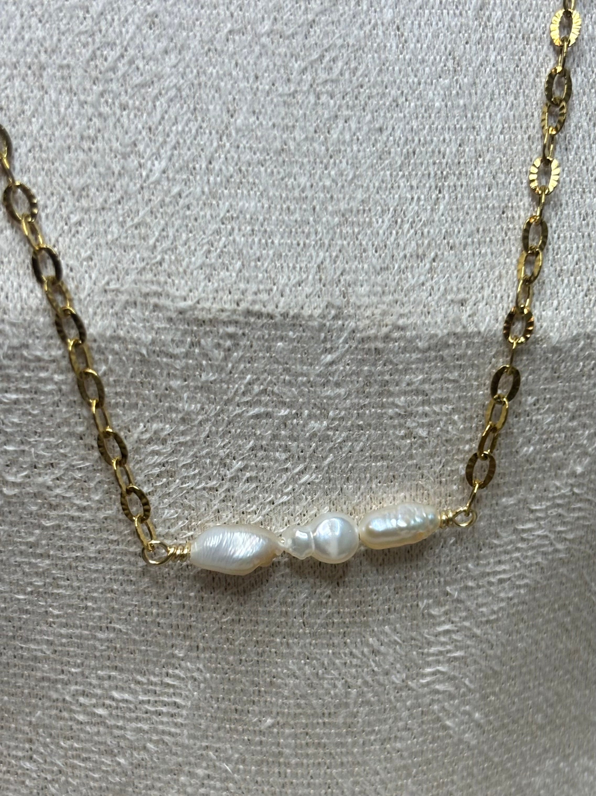 Gold-Plated Freshwater Pearl Sunburst Chain Necklace