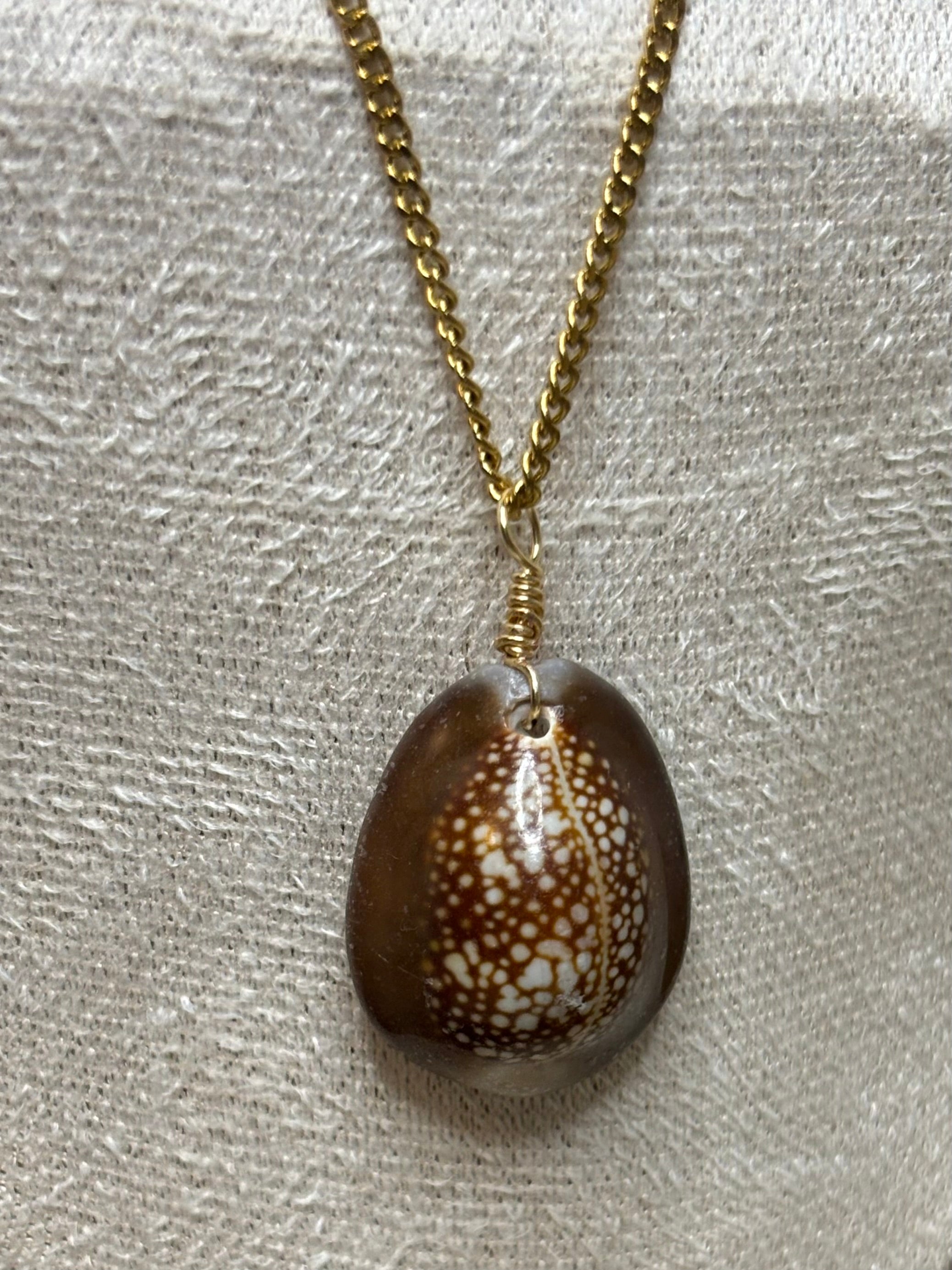 Gold-Plated Cowrie Shell Curb Chain Pendant Necklace